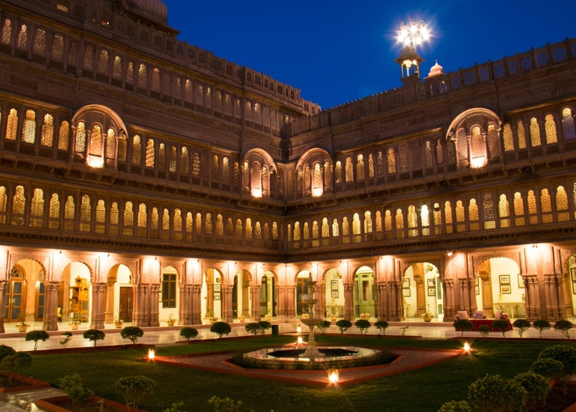 Hotels, hostels and homestays